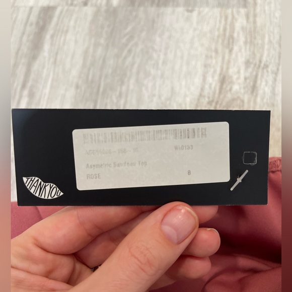 Asymmetric bandeau top off the shoulders - Picture 4 of 5